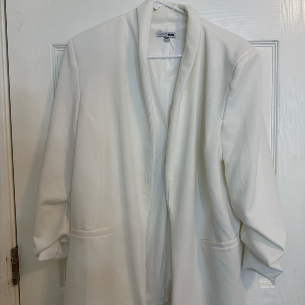 Fashion Bug Classic White Blazer
